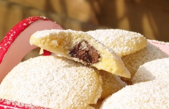 PUNJENI KEKSIĆI: Prekrasni kolačići, prhki i ukusni, a unutra …