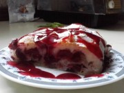 ŠTRUDLA S JOGURTOM I VIŠNJAMA: Omiljena svima koji su je probali