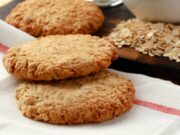 ZDRAVI KEKSI: Trebaju vam samo dva sastojka, gotovi za 15 minuta ZDRAVI KEKSI: Trebaju vam samo dva sastojka, gotovi za 15 minuta