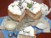 KREMASTA FANTAZIJA: Torta s puslicama i bademima