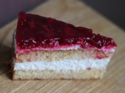 TORTA OD SIRA I VIŠANJA: Osvježavajući desert kojem nitko ne može odoljeti