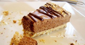 PROZRAČNA I SVILENKASTA: Čokoladna mousse torta bez pečenja Čokoladna mousse torta bez pečenja