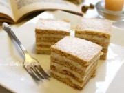 MEDENA PITA: Kolač s mekanim korama i finom kremom, po receptu iz stare bilježnice Medena pita