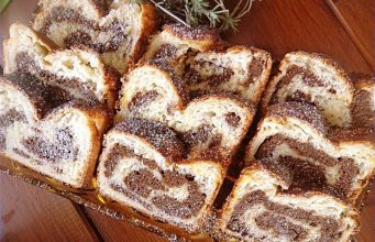 GUŽVARA OD ROGAČA: Oduševit će vas ovaj fini kolač od dizanog tijesta! Gužvara od rogača - Štrudla od rogača