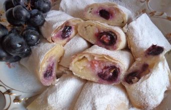 PITA SA SVJEŽIM SIROM I GROŽĐEM: Probajte jedan zanimljiv jesenski kolač Pita sa svježim sirom i grožđem