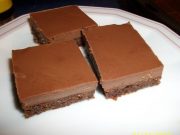 ČOKO-BOMBA KOLAČ: Ako ste ljubitelj čokolade, ovo morate probati! Čoko-bomba kolač