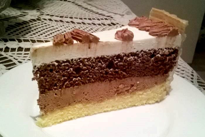 Mimi torta: Čokoladno-kremasta torta sa finim sočnim biskvitom