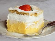 OSJEČKA KREMPITA: Legendarni kolač koji je proslavio slastičarstvo Grada na Dravi Osječka krempita sa šlagom