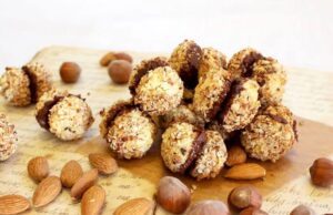 KREŠENTI: Prhki kolačići s bademima, lješnjacima i čokoladom! KREŠENTI: Prhki kolačići s bademima, lješnjacima i čokoladom!